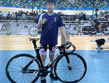 Champion in 2425 Hong Kong Track Cycling Race - Series 4 (Men School Division 200m Flying Lap)